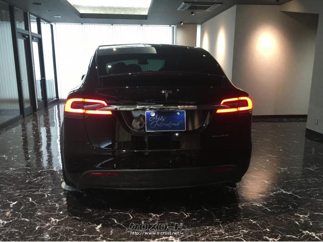 テスラ モデルX