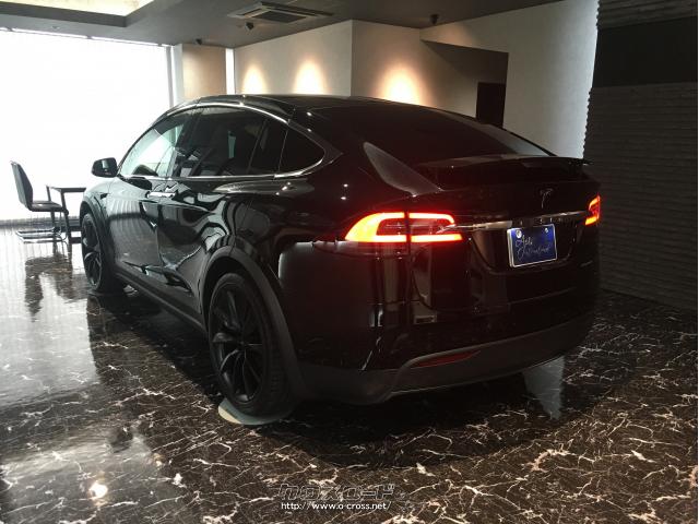 テスラ モデルX