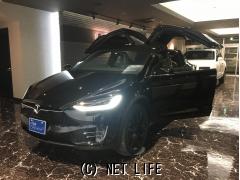 テスラ モデルX