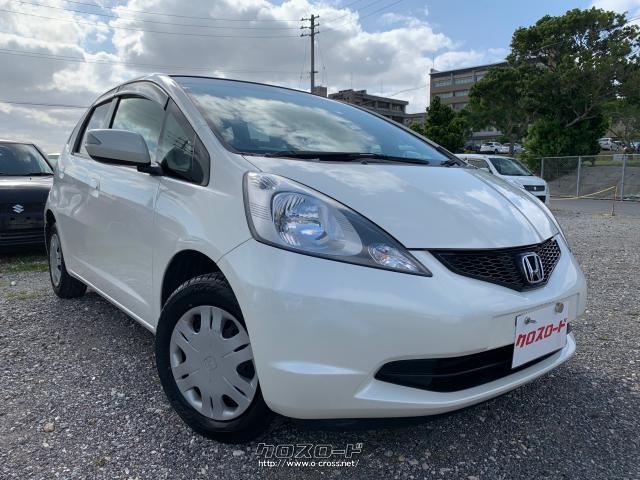 ホンダ フィット G 10 H22 年式 ホワイト 1300cc くるま屋 Tee 11万km 保証無 沖縄の中古車情報 クロスロード ホンダ フィット G 10 H22 年式 ホワイト 1300cc くるま屋 Tee 11万km 保証無 沖縄の中古車情報 クロスロード