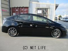 トヨタ プリウス