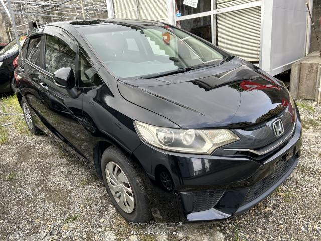 ホンダ フィット 13 H25 年式 黒 スマイル自動車 4 3万km 保証付 24ヶ月 距離無制限 沖縄の中古車情報 クロスロード ホンダ フィット 13 H25 年式 黒 スマイル自動車 4 3万km 保証付 24ヶ月 距離無制限 沖縄の中古車情報 クロスロード