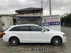 アウディ A4アバント