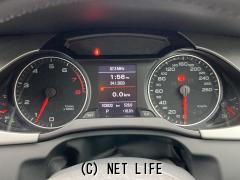 アウディ A4アバント