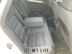 アウディ A4アバント