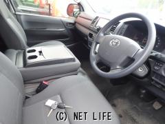 トヨタ ハイエースバン