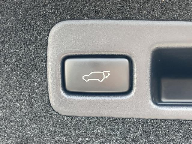 トヨタ ハリアー