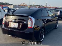 トヨタ プリウス