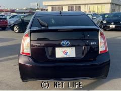 トヨタ プリウス