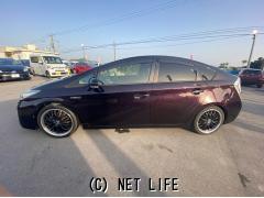 トヨタ プリウス