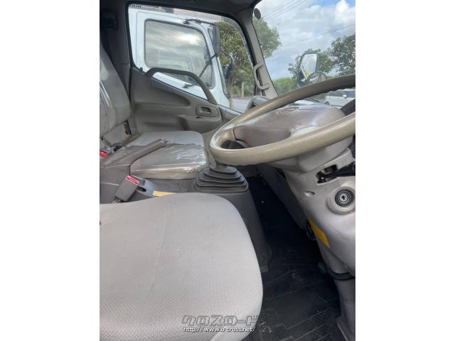 日野自動車 デュトロ