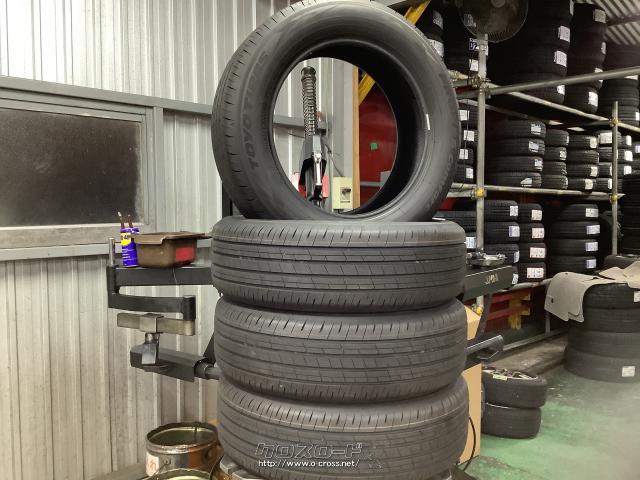 TOYO TIRES 225/60R18 100H タイヤ 新車外し 4本