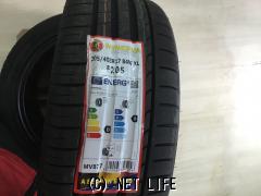 ホイール・タイヤ 17インチ新品プレシャスアストM3　タイヤ4本新品セット