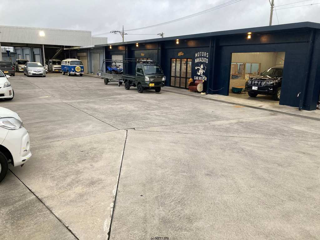 株式会社モーターズナカザト