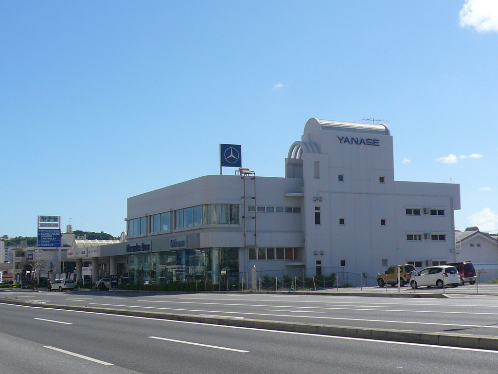 メルセデス・ベンツ沖縄　サーティファイドカーセンター