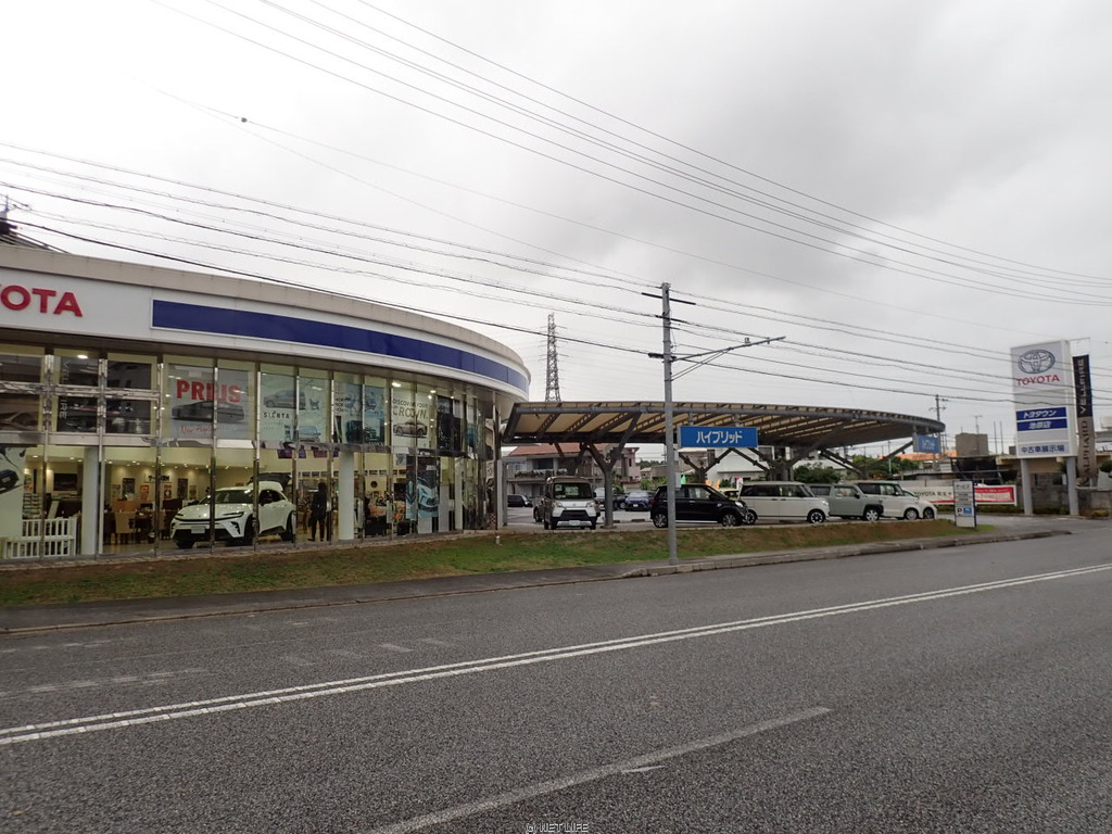 沖縄トヨタ自動車株式会社 トヨタウン池原店
